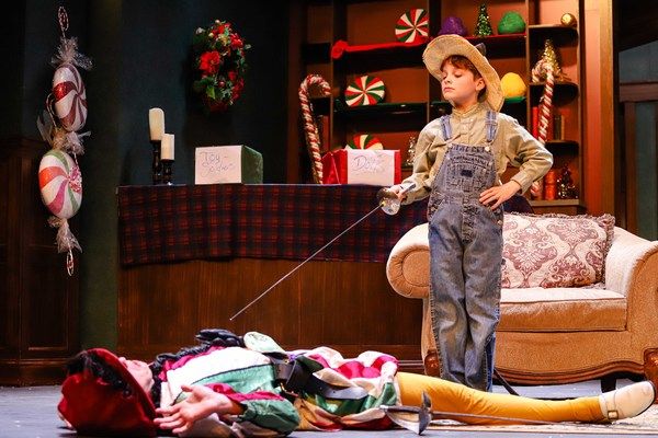 Photos: Tacoma Little Theatre Presents TWAS THE NIGHT BEFORE CHRISTMAS — photo 3 of 10