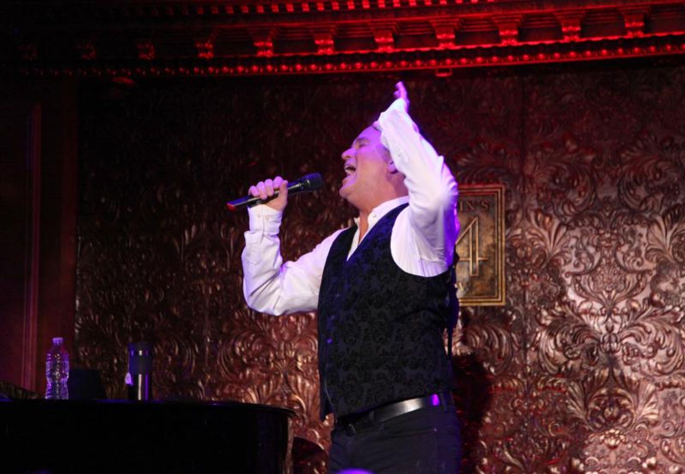 Review: SAM HARRIS Makes Triumphant Return to 54 Below  Image