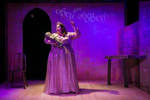 Meg Harkins @ BroadwayWorld Meg Harkins Photo