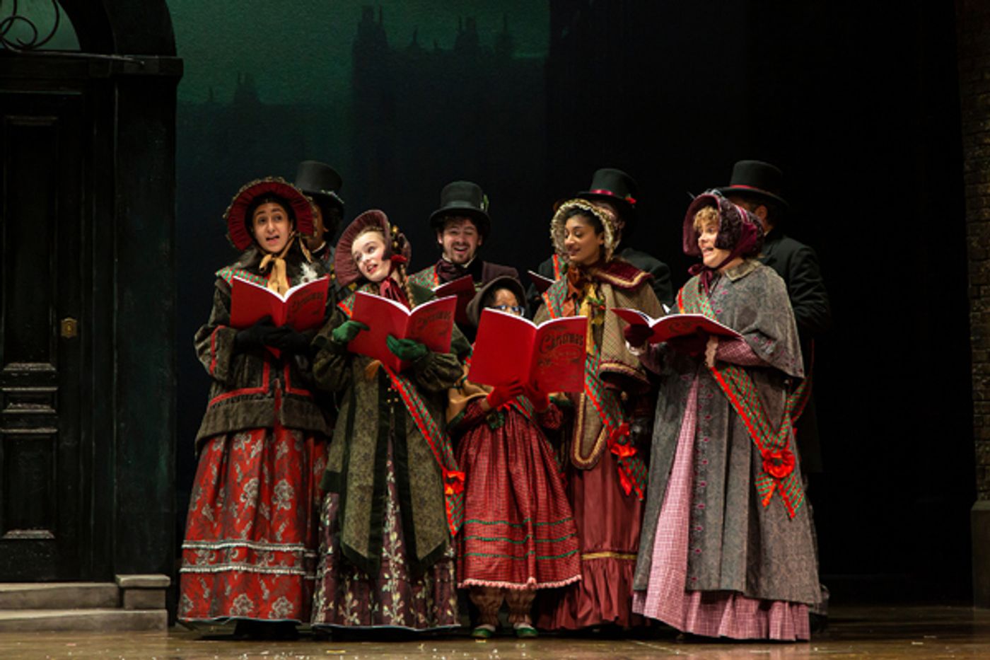 Photo Flash: A CHRISTMAS CAROL at McCarter Theatre Center  Image