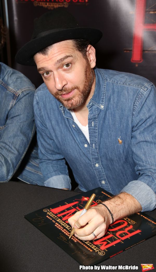 Photos: MOULIN ROUGE! Celebrates Vinyl Release With a Signing — photo 18 of 28