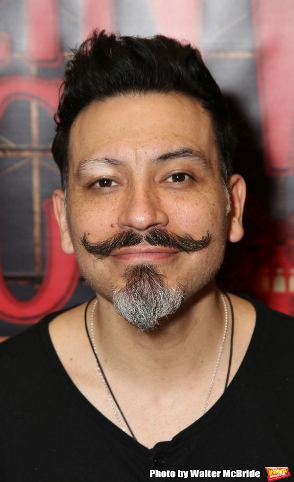 Ricky Rojas Photo