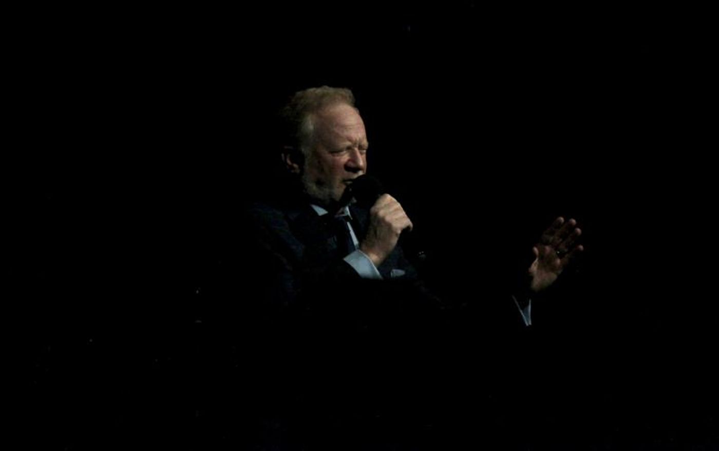 Review: DONNY MOST WITH SPECIAL GUEST LINDA PURL  Gets The Beach Cafe Swingin'  Image