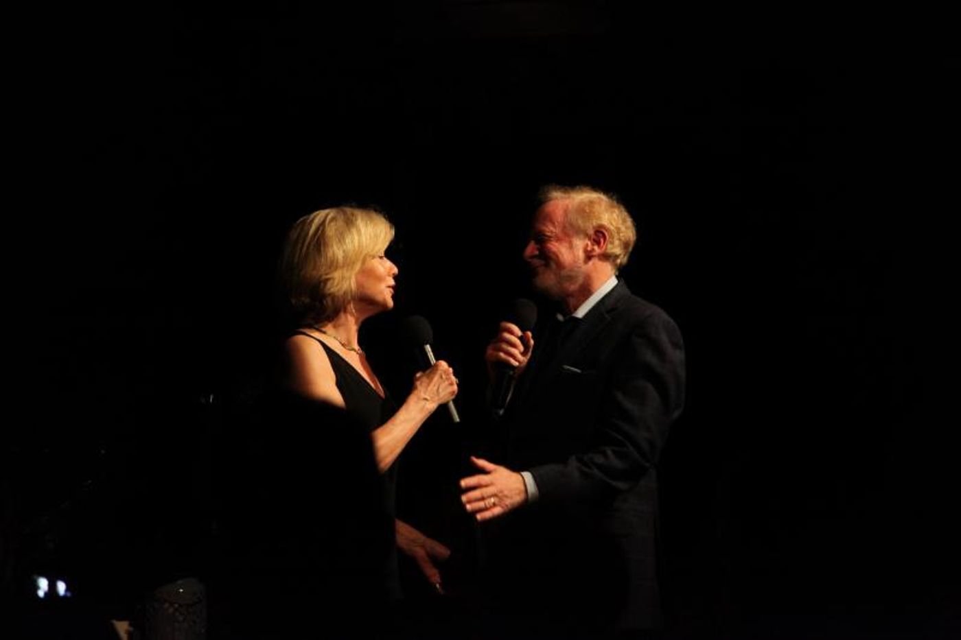 Review: DONNY MOST WITH SPECIAL GUEST LINDA PURL  Gets The Beach Cafe Swingin'  Image