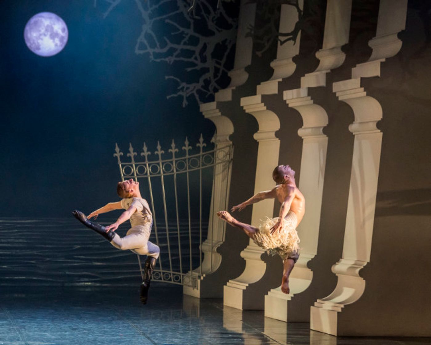 The New Adventures Production of Matthew Bourne's SWAN LAKE Turned the Tides of Ballet at The Ahmanson  Image