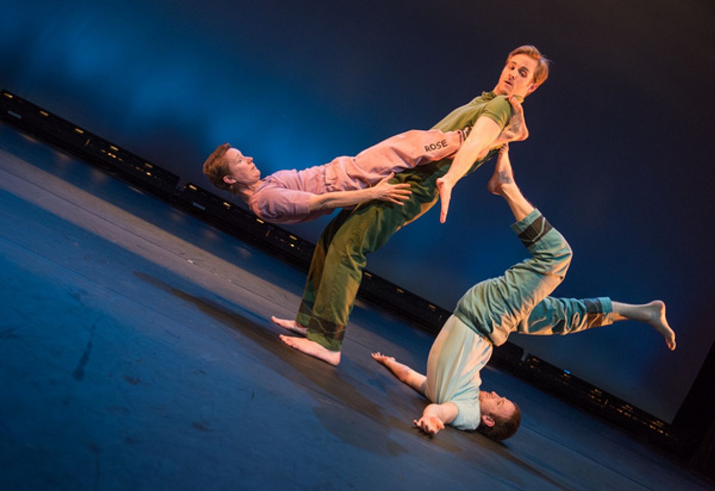 Photo Flash: Aura CuriAtlas Performs At Steppenwolf Photo Flash: Aura CuriAtlas Performs At Steppenwolf Image