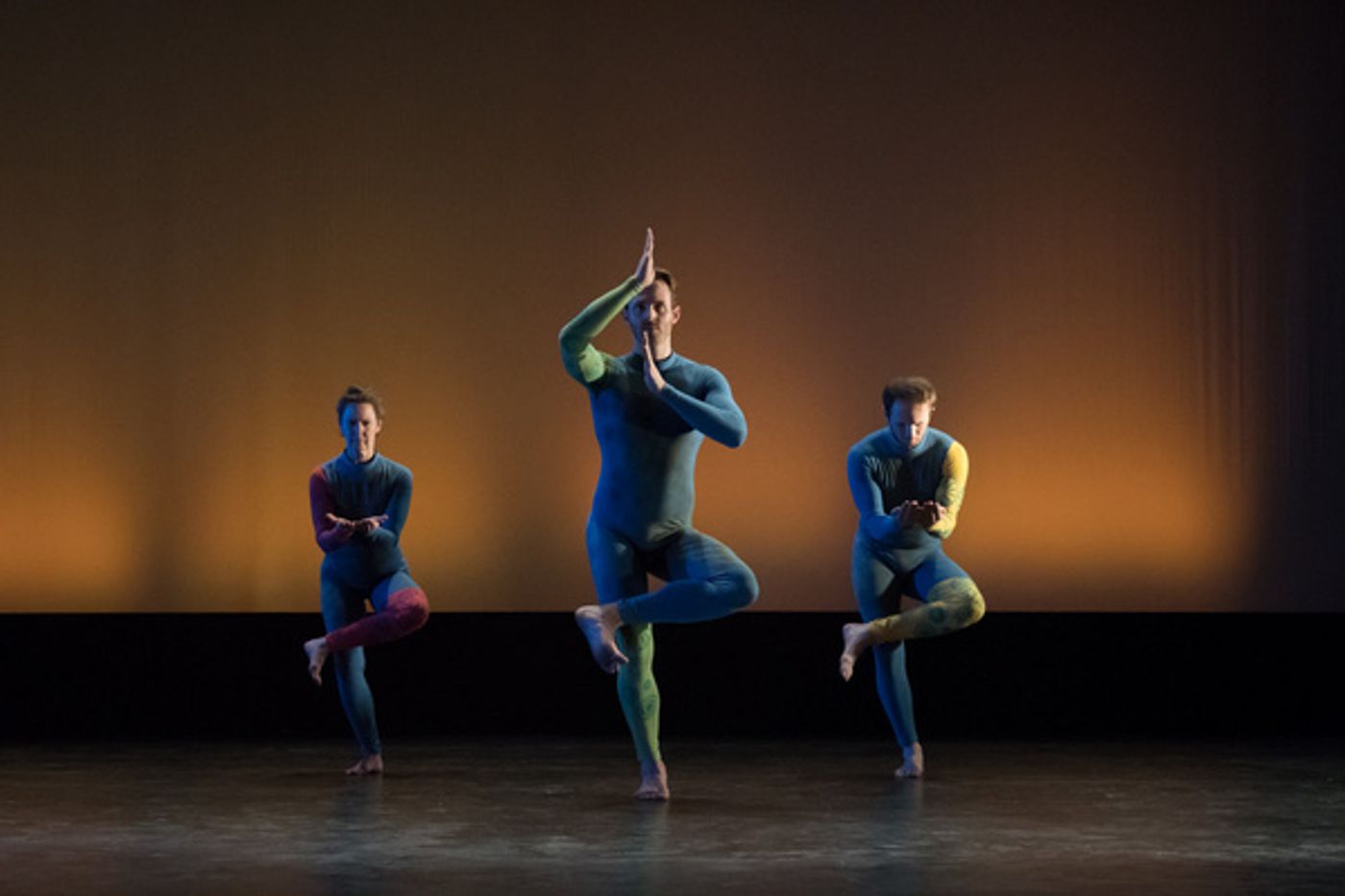 Photo Flash: Aura CuriAtlas Performs At Steppenwolf Photo Flash: Aura CuriAtlas Performs At Steppenwolf Image