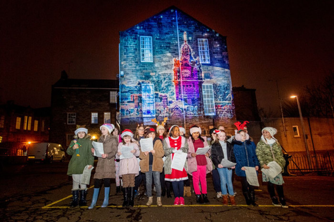 Photo Flash: Edinburgh Celebrates COMMUNITY CHRISTMAS  Image