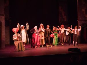 Beth Kennedy, Mike Sulprizio, Matt Walker, Chelle Denton, Dave C. Wright, Cloie Wyatt Taylor, Janelle Lillian, and Rick Batalla @ BroadwayWorld Beth Kennedy, Mike Sulprizio, Matt Walker, Chelle Denton, Dave C. Wright, Cloie Wyatt Photo