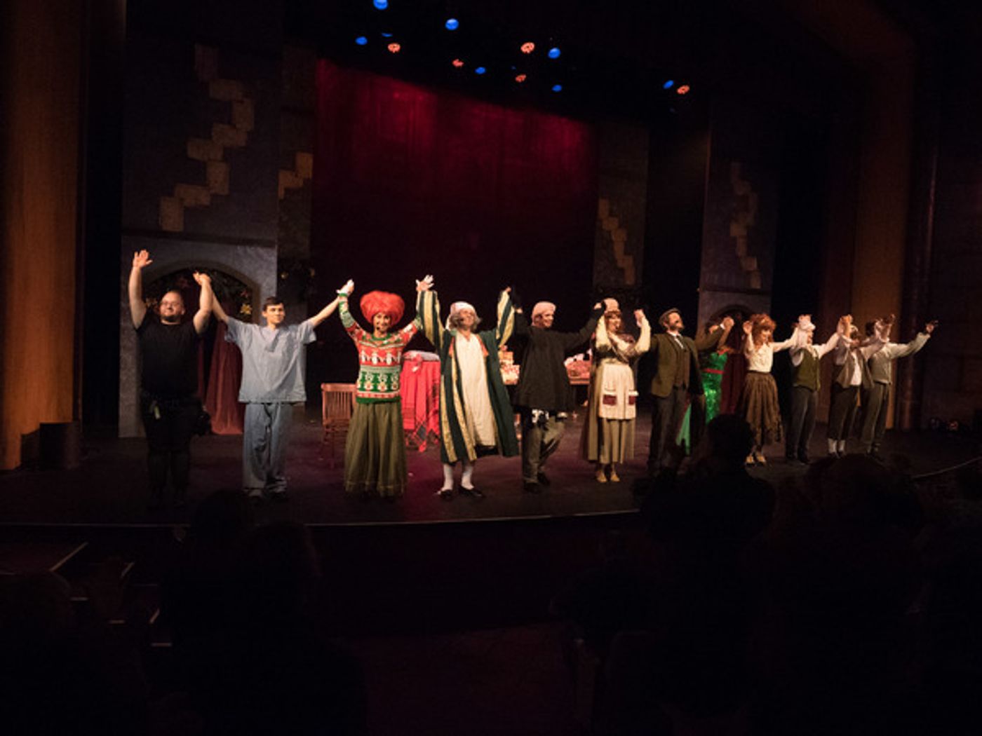 Photo Coverage: Curtain Call And Press Night Of The Troubies' A CHRISTMAS CAROLE KING  Image