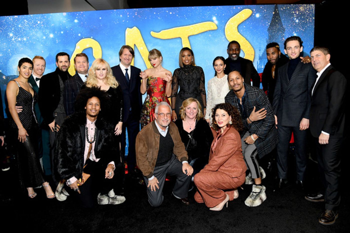 Photo Flash: See Taylor Swift, Jennifer Hudson, James Corden, & More at the Premiere of CATS!  Image