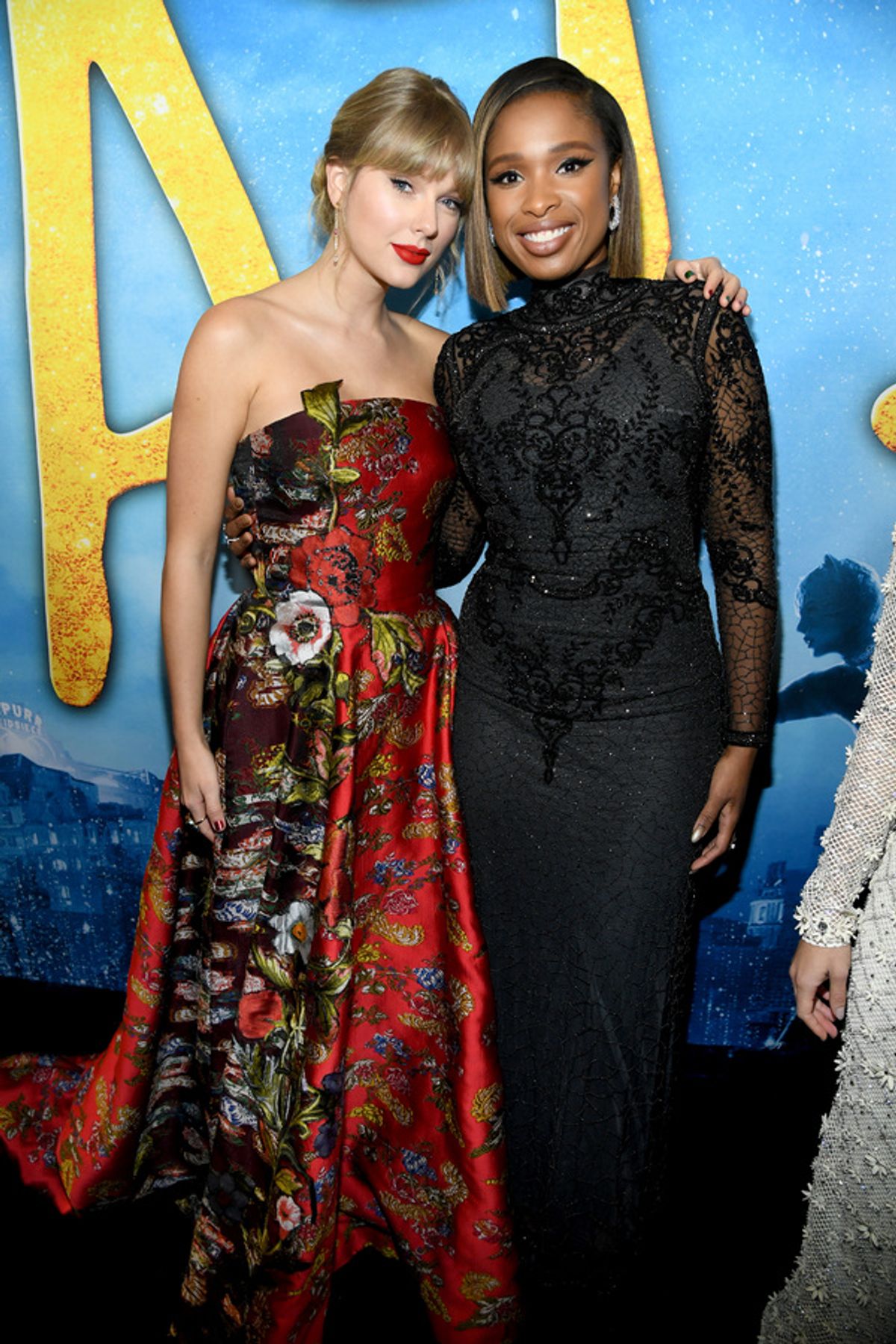  Taylor Swift and Jennifer Hudson at 