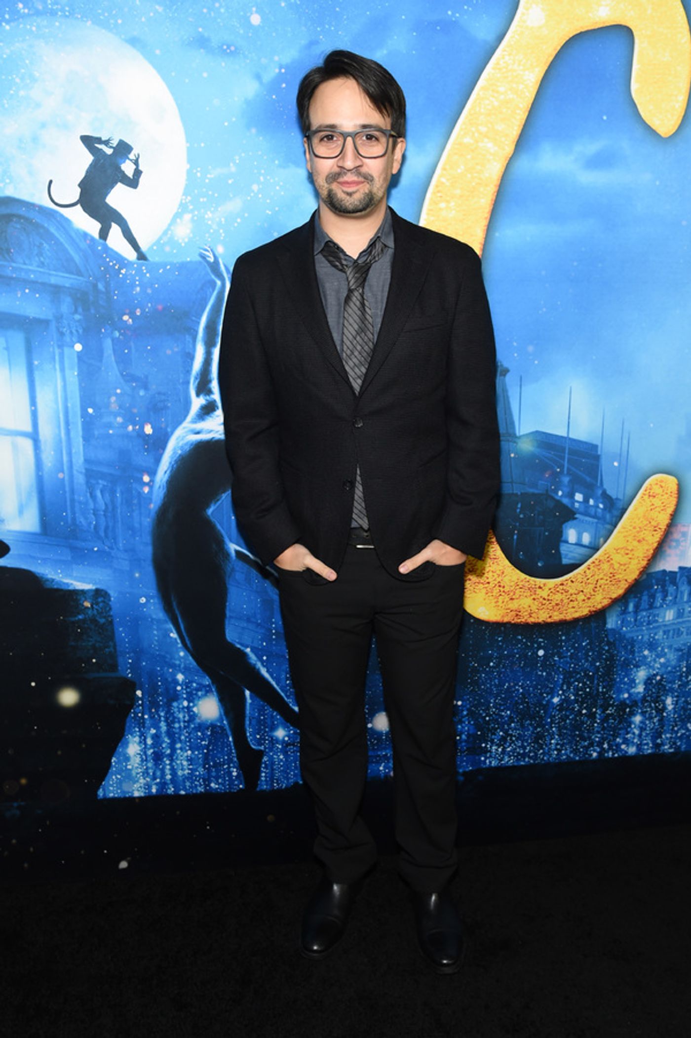 Photo Flash: See Taylor Swift, Jennifer Hudson, James Corden, & More at the Premiere of CATS!  Image