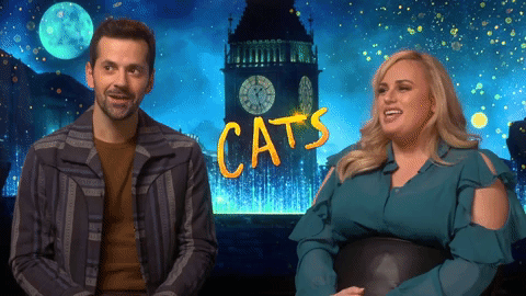 BWW Exclusive: CATS Stars Robbie Fairchild & Rebel Wilson Gush About Meeting Judi Dench, Finding Comedy in a Classic & More!  Image
