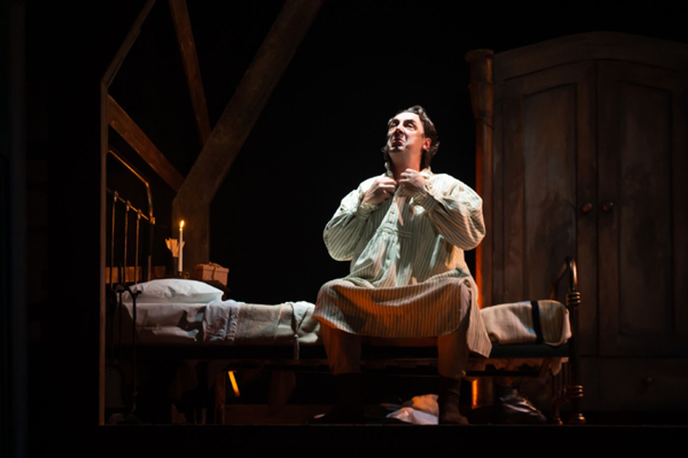 Photo Flash: Check out Production Photos of Theatr Clwyd's A CHRISTMAS CAROL  Image