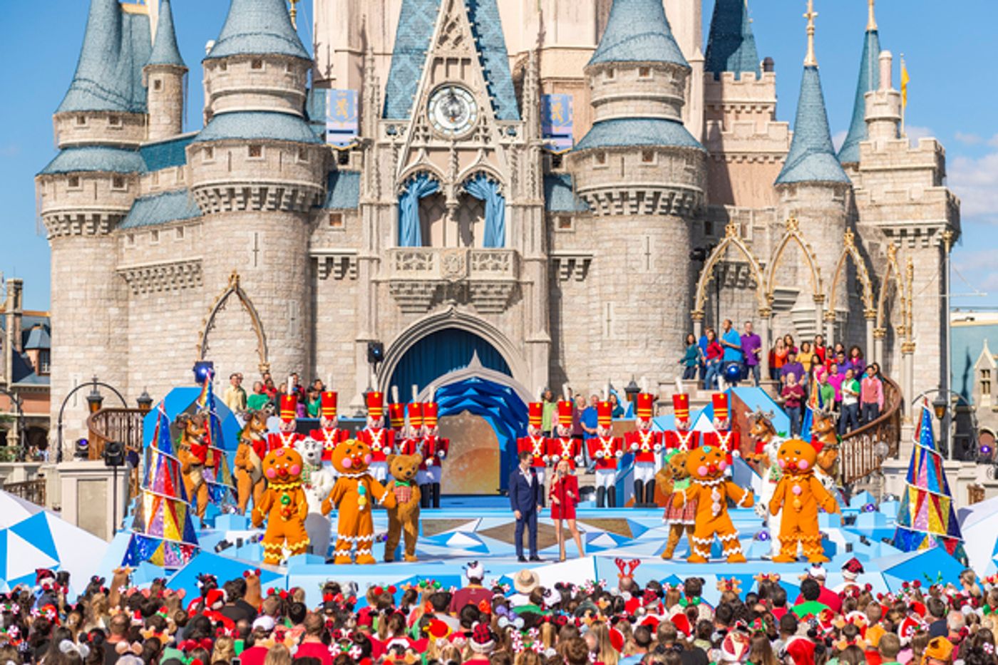 Photo Flash: DISNEY PARKS MAGICAL CHRISTMAS DAY PARADE Airs Wednesday, December 25  Image