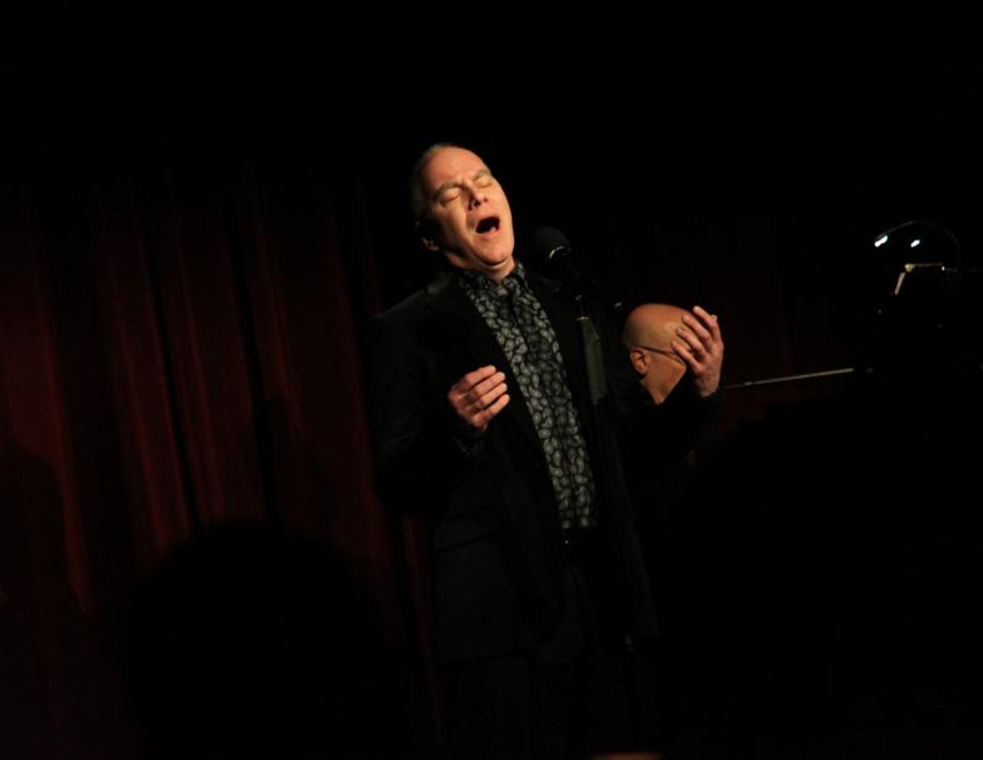 Alex Rybeck Brings Together 4 Acclaimed, Headlining Cabaret Voices In 4 FOR THE HOLIDAYS At The Beach Cafe  Image