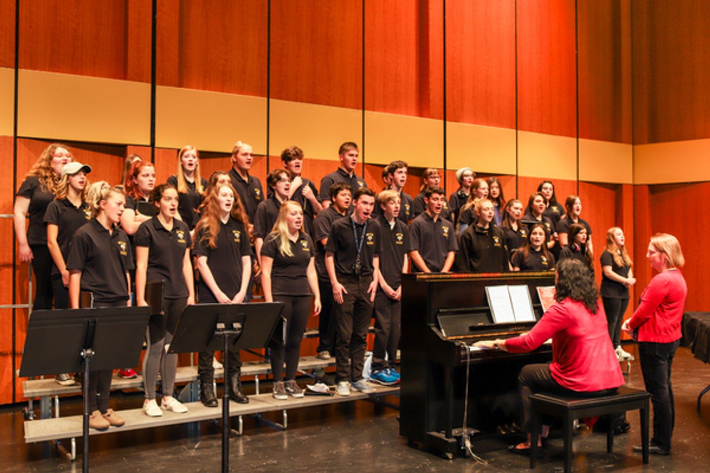 Photo Flash: RINGING IN THE HOLIDAYS Concert at Bushnell Performing Arts Center's Belding Theatre  Image