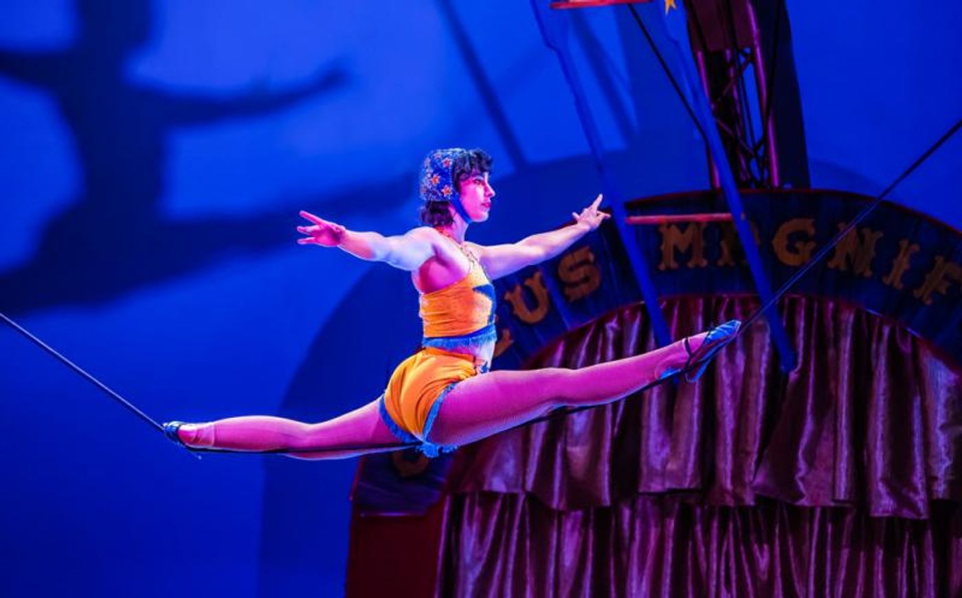 Review: Cirque Mechanics' 42FT—A MENAGERIE OF MECHANICAL MARVELS is  Small In Size But Big On Personality  Image