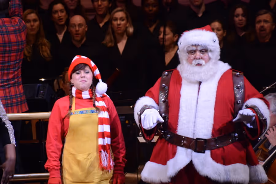 Photo Coverage: Capathia Jenkins Performs at The New York Pops Holiday Show Image