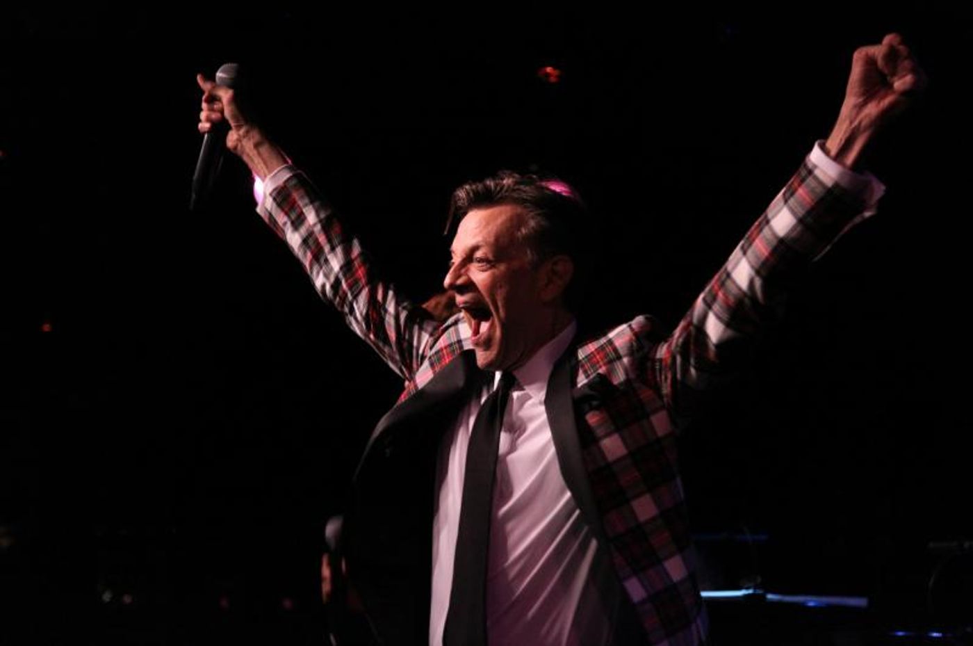 Review: A SWINGING BIRDLAND CHRISTMAS Gives Audiences Life at Birdland with Klea Blackhurst, Jim Caruso and Billy Stritch  Image