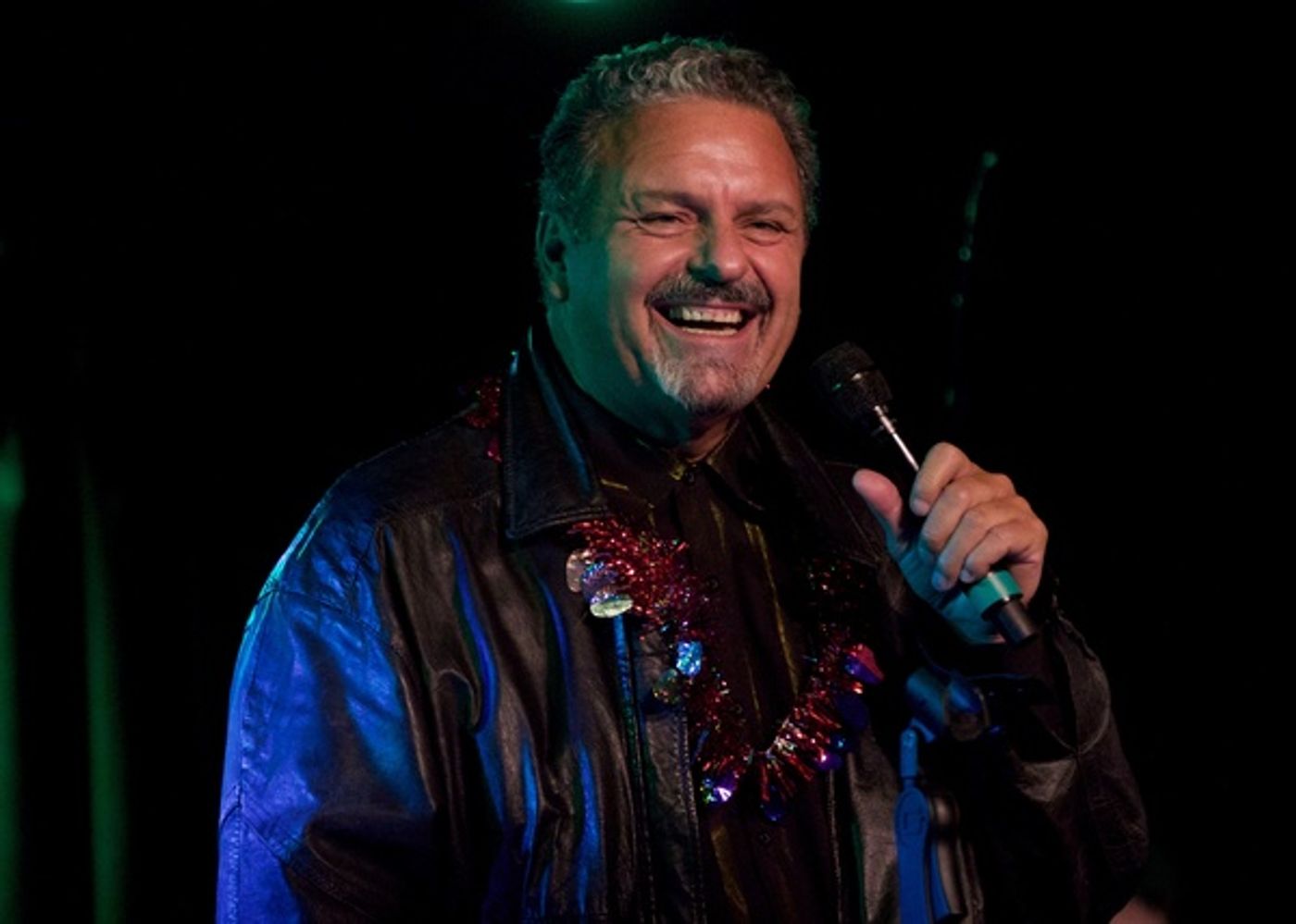 Photo Coverage: GR42 Sings Christmas Musicals  Image