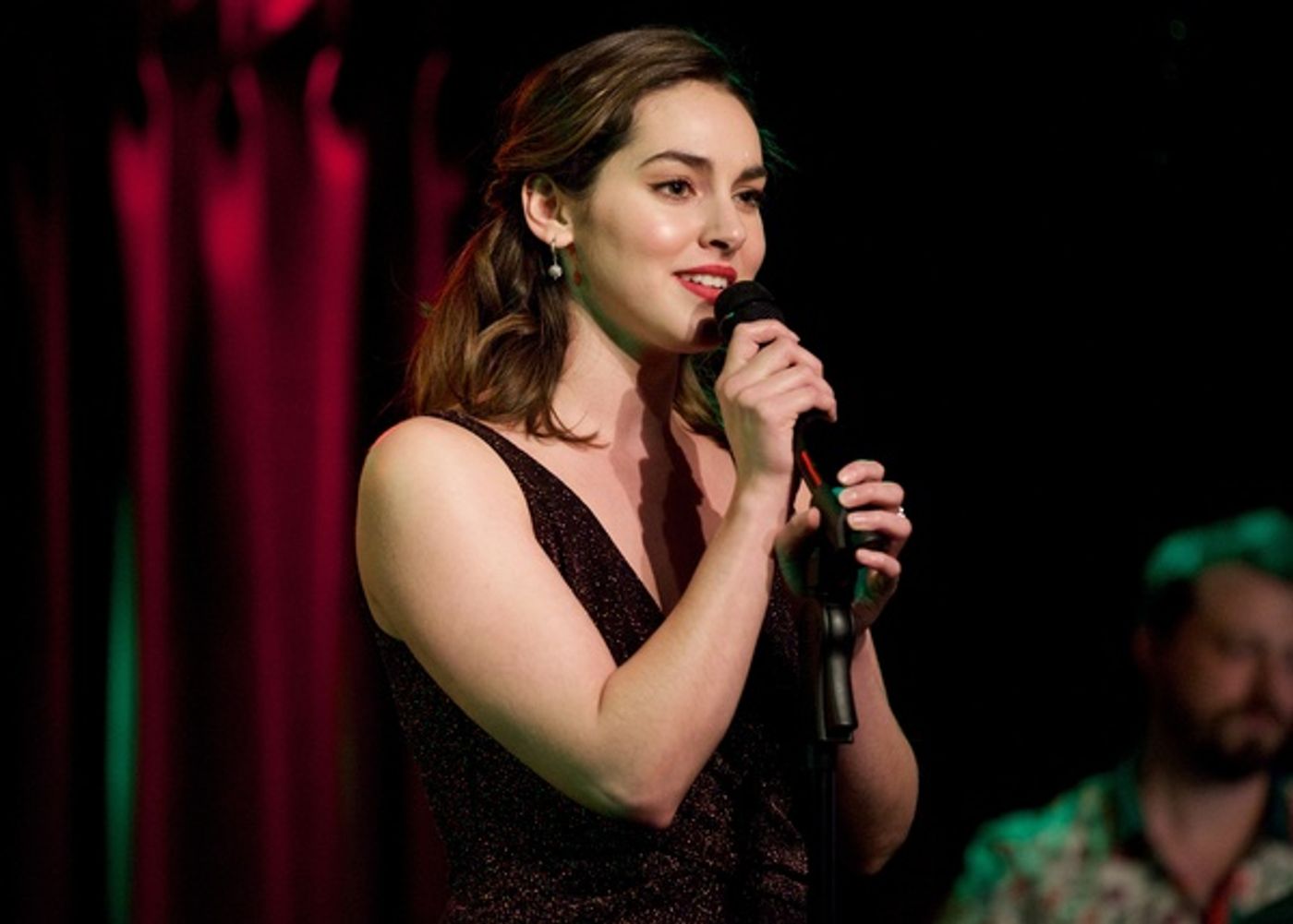 Photo Coverage: GR42 Sings Christmas Musicals  Image