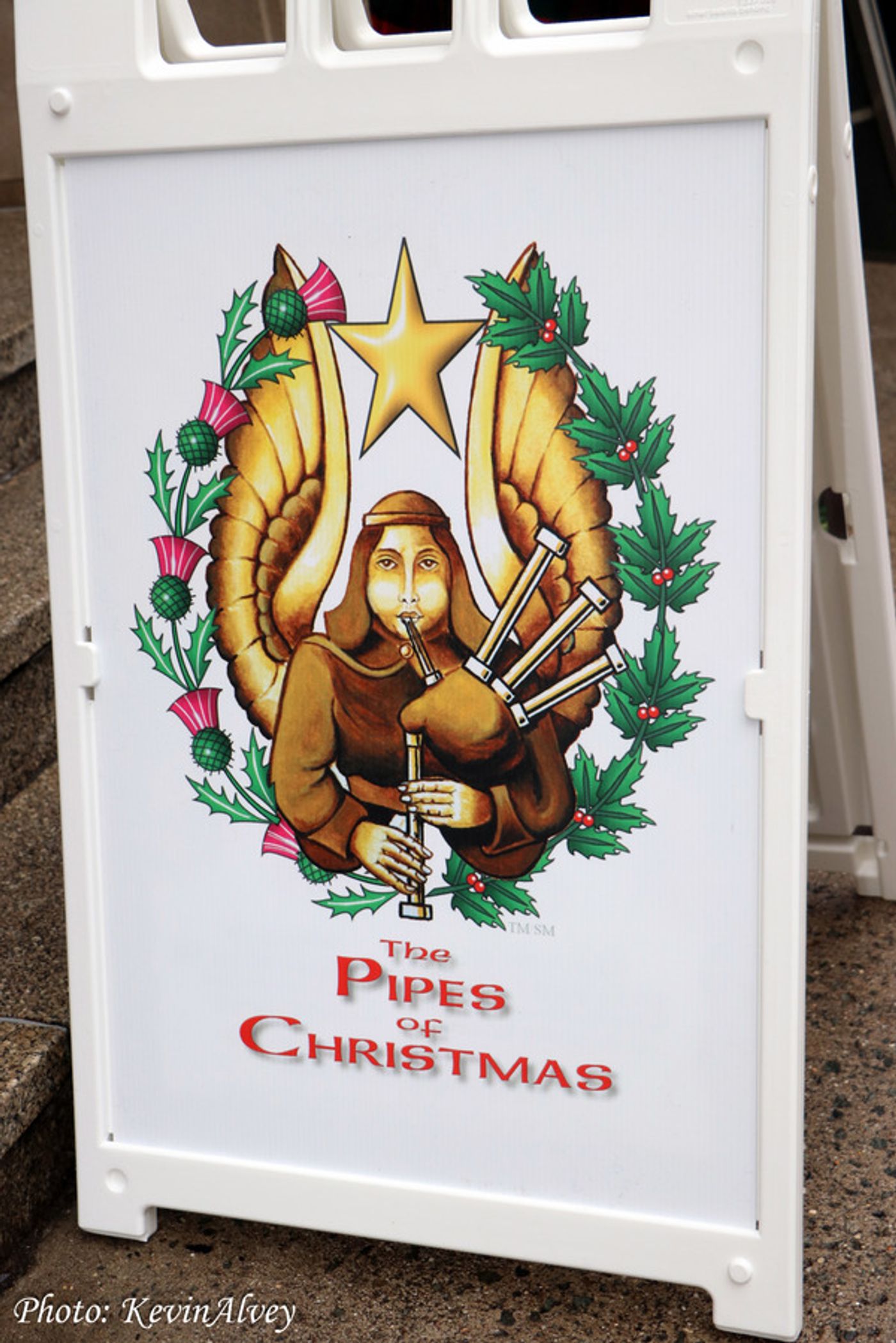 Photo Coverage:  'The Pipes of Christmas' Celtic Holiday Concert  Image