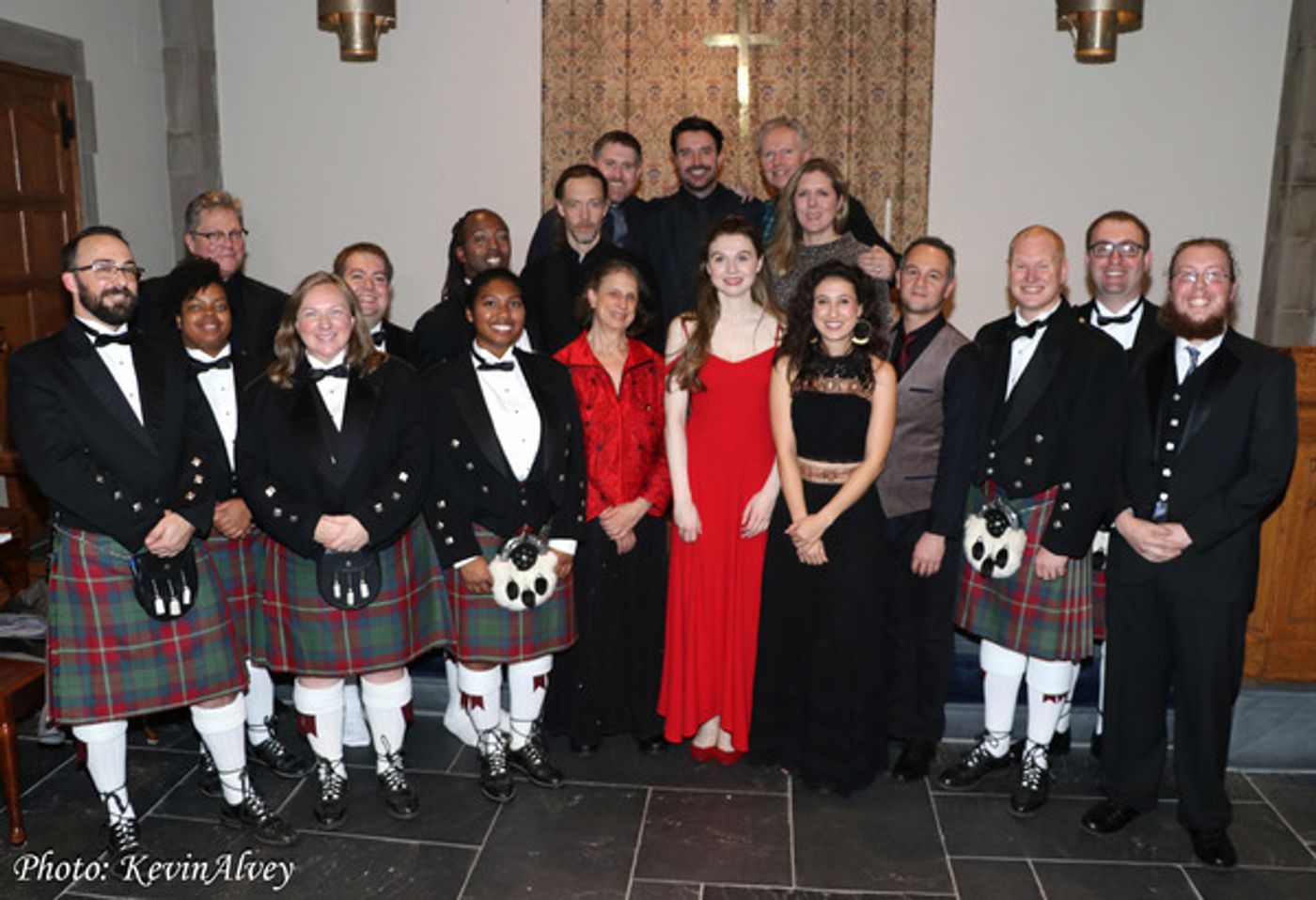 Photo Coverage:  'The Pipes of Christmas' Celtic Holiday Concert  Image