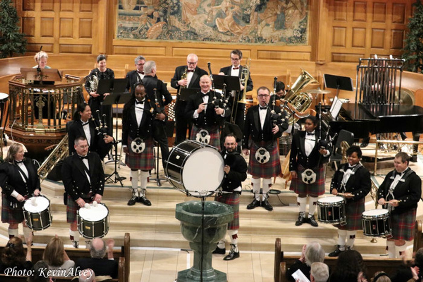 Photo Coverage:  'The Pipes of Christmas' Celtic Holiday Concert  Image