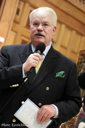 Robert Currie @ BroadwayWorld Robert Currie Photo