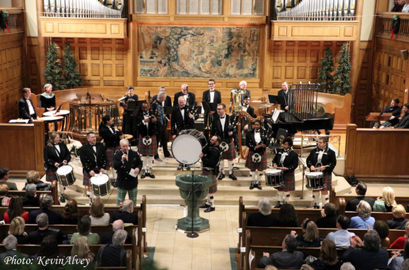 Photo Coverage:  'The Pipes of Christmas' Celtic Holiday Concert  Image