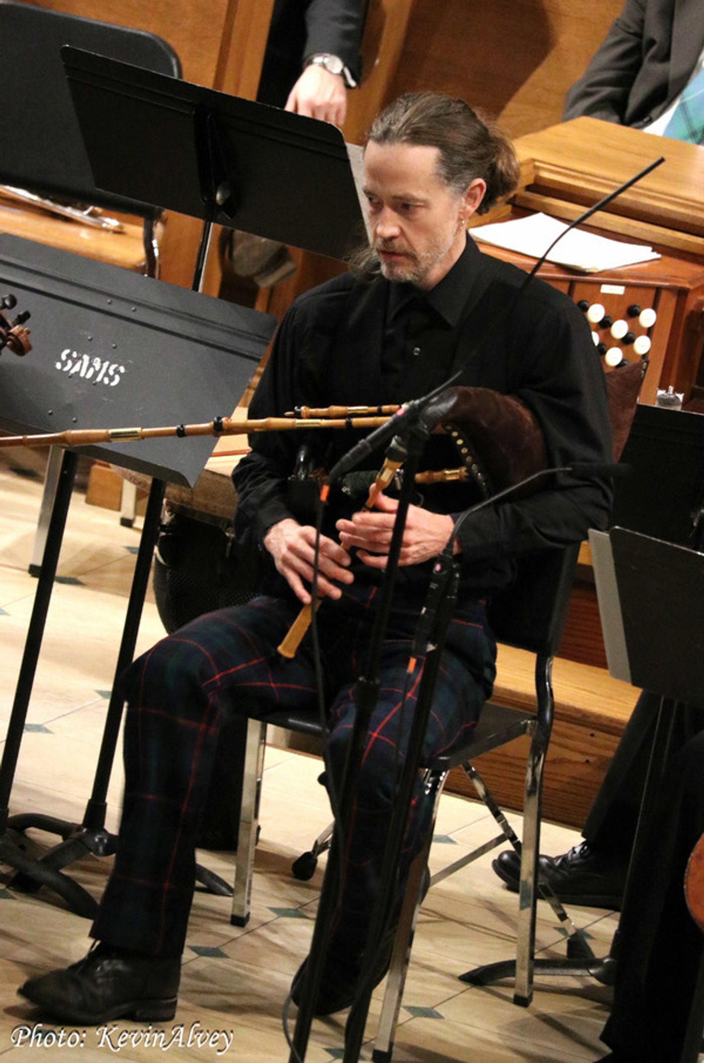 Photo Coverage:  'The Pipes of Christmas' Celtic Holiday Concert  Image