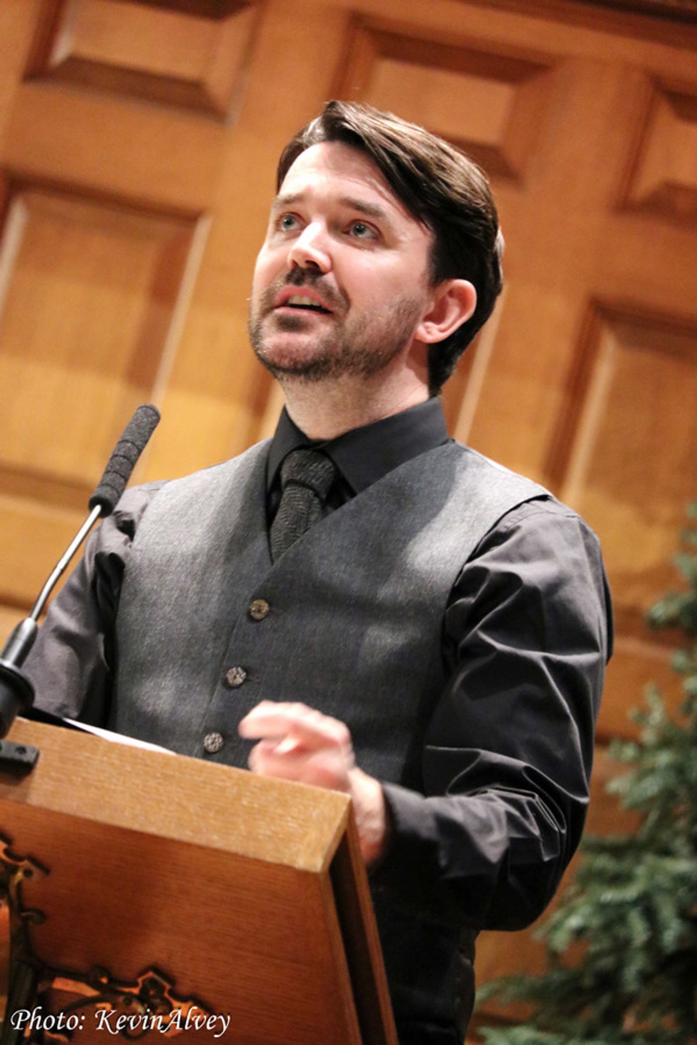 Photo Coverage:  'The Pipes of Christmas' Celtic Holiday Concert  Image