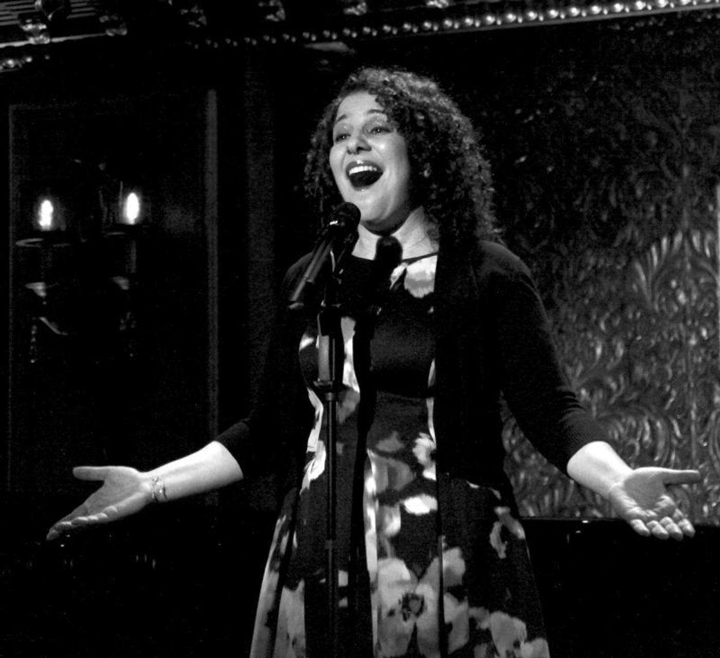 Review: 54 SALUTES FRANK SINATRA Stupefies at 54 Below  Image