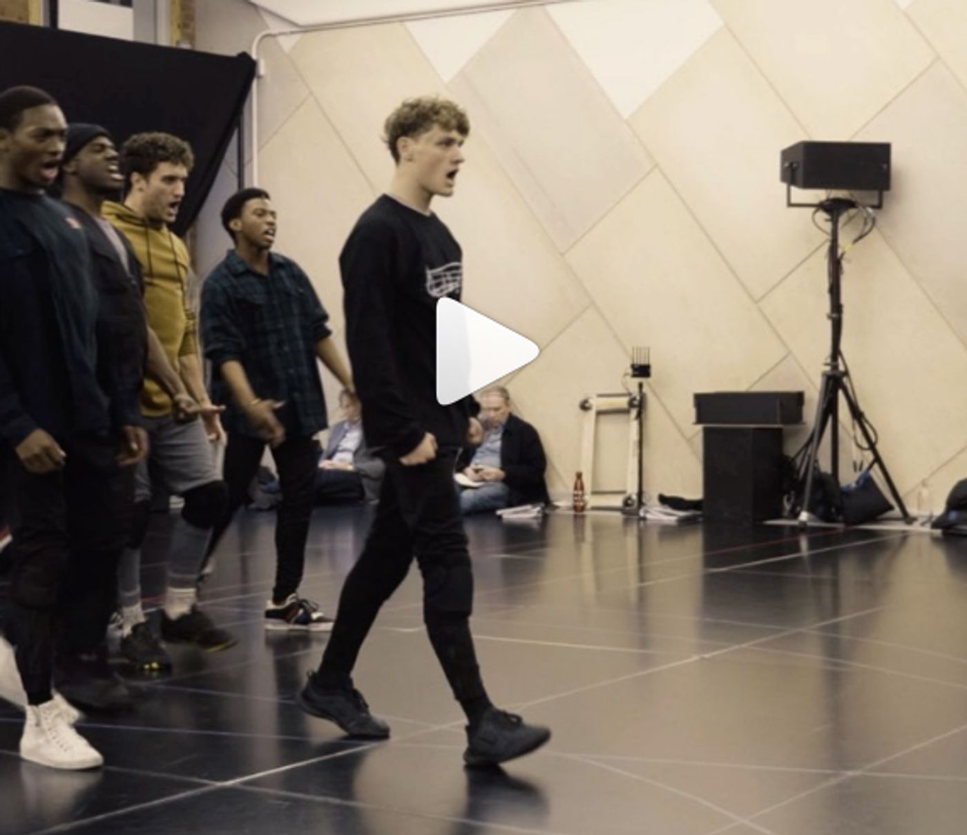 Breaking News: Broadway Revival of WEST SIDE STORY Pushes Back Opening Night  Image