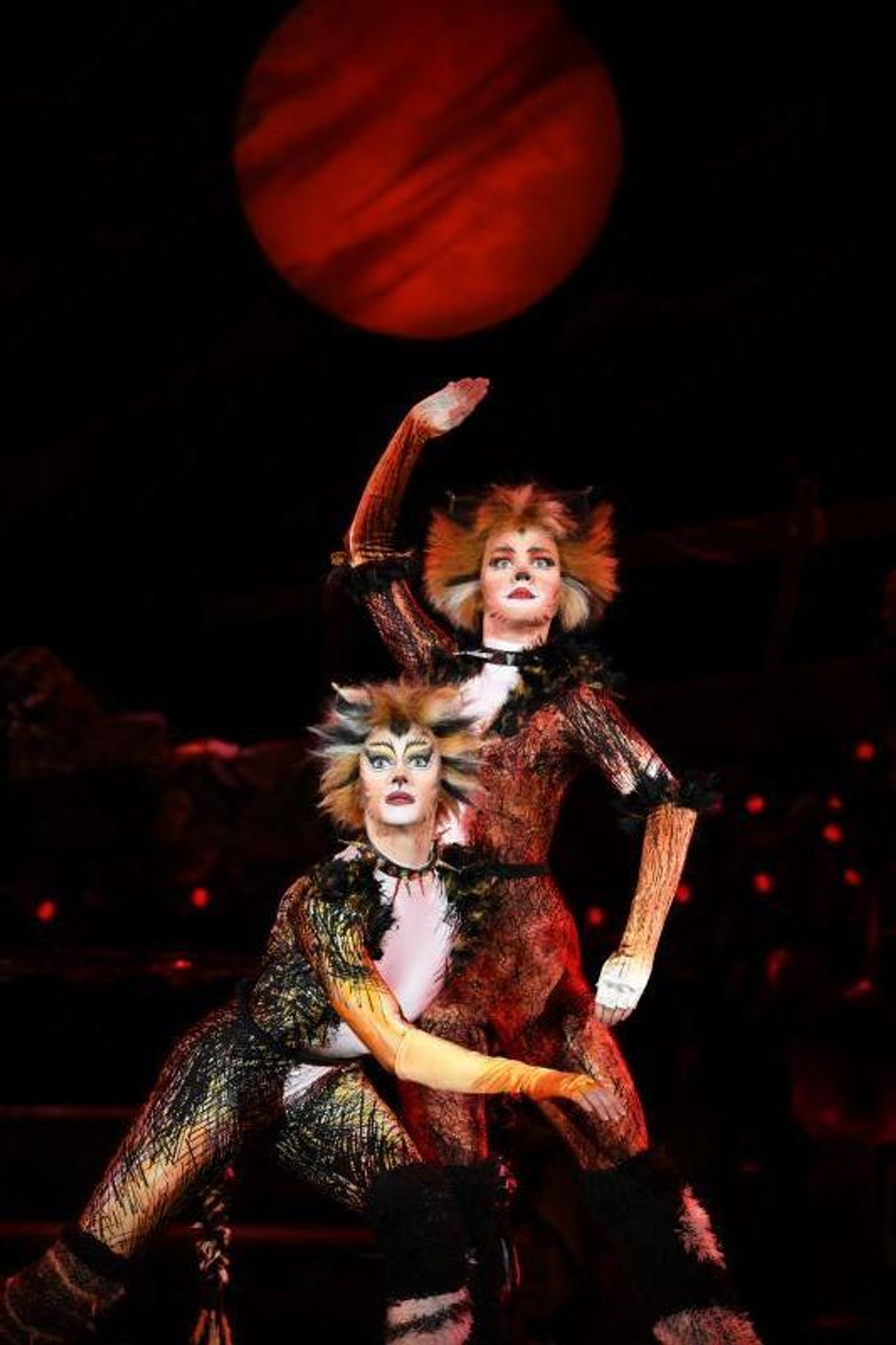 Review: CATS at the Sands Theatre, what a fantastic mewsicle!  Image