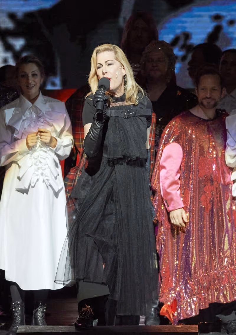 Review: ORLANDO: A Revolutionary, Radical New Opera Blends Art With Activism at Vienna State Opera Image