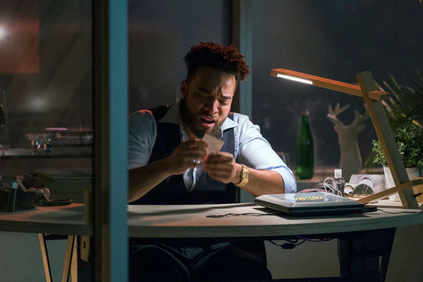 Photo Flash: See Skylar Astin, Jane Levy, & More in a First Look at ZOEY'S EXTRAORDINARY PLAYLIST  Image