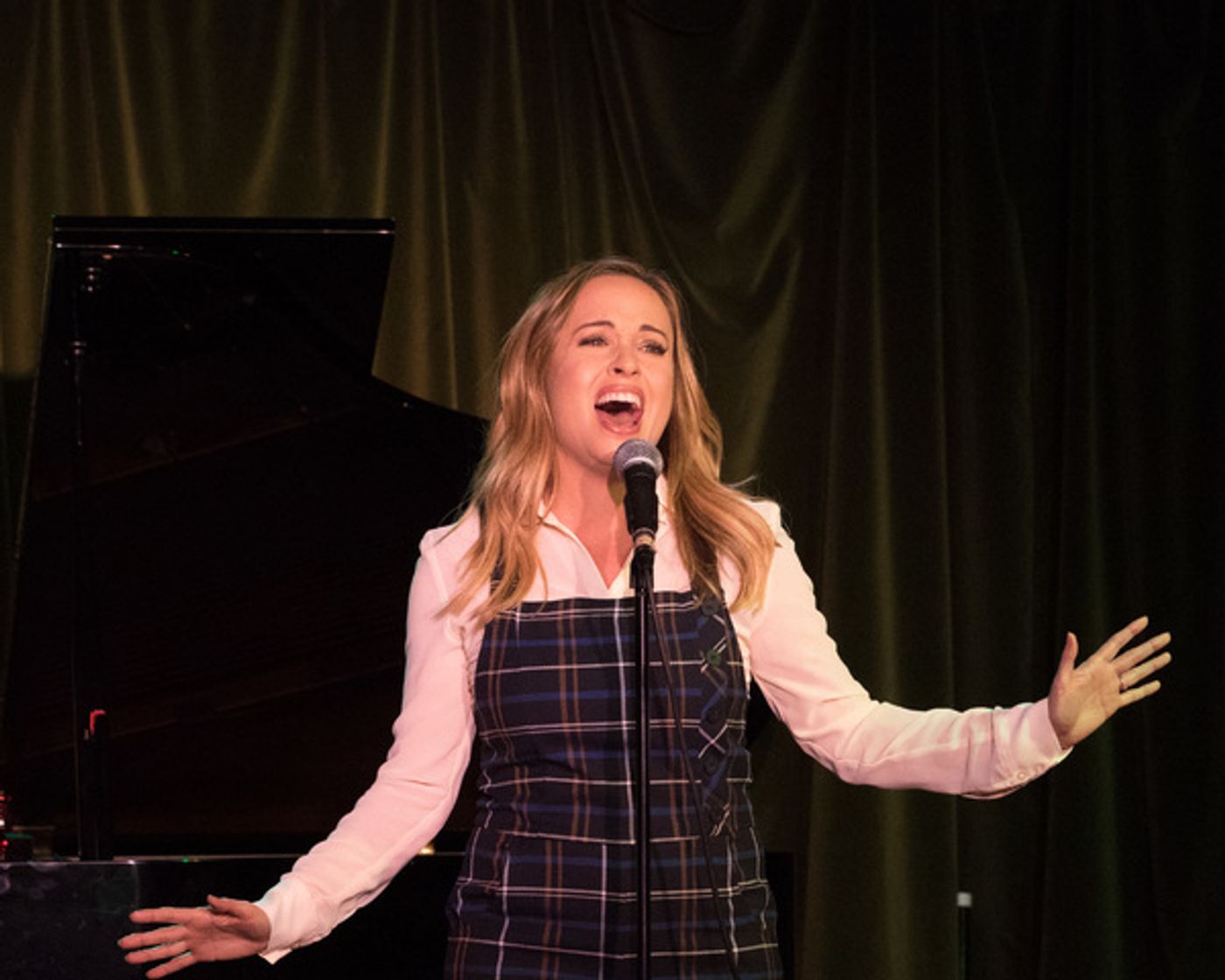 Photo Coverage: Scott Bakula, Chelsea Field, Jane A. Johnston, And More In AN EVENING OF CLASSIC BROADWAY At Rockwell  Image