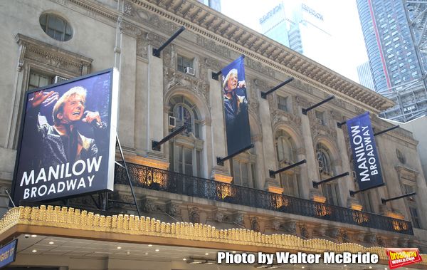 Photo Coverage: A Look Back on Broadway's Marquees of 2019 — photo 17 of 42
