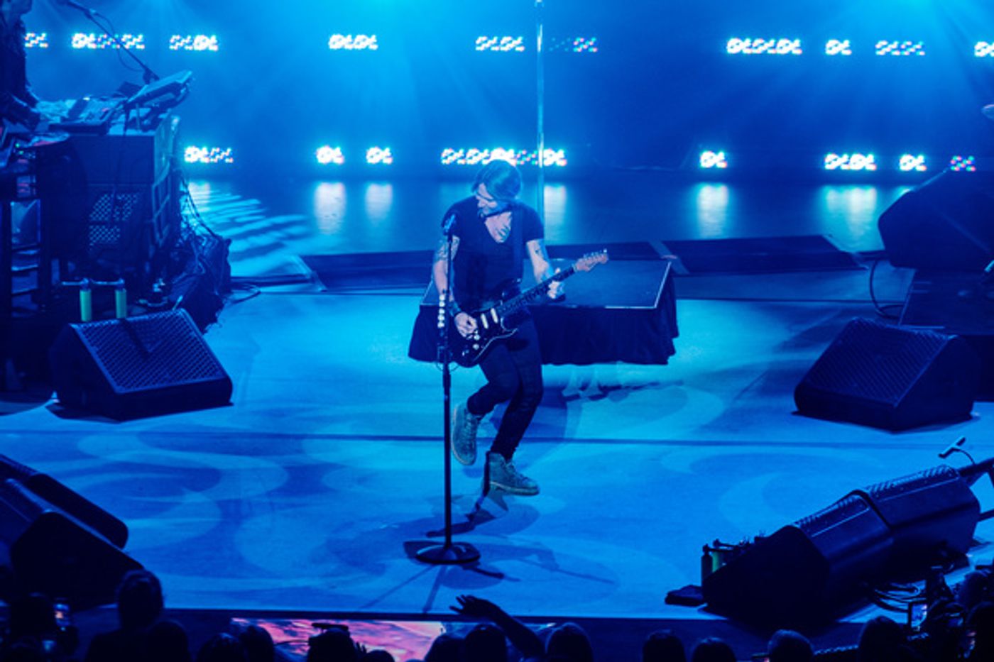 Photo Flash: Keith Urban, Amy Shark, and John Butler Perform at the Grand Opening of the Sydney Coliseum Theatre, West HQ  Image