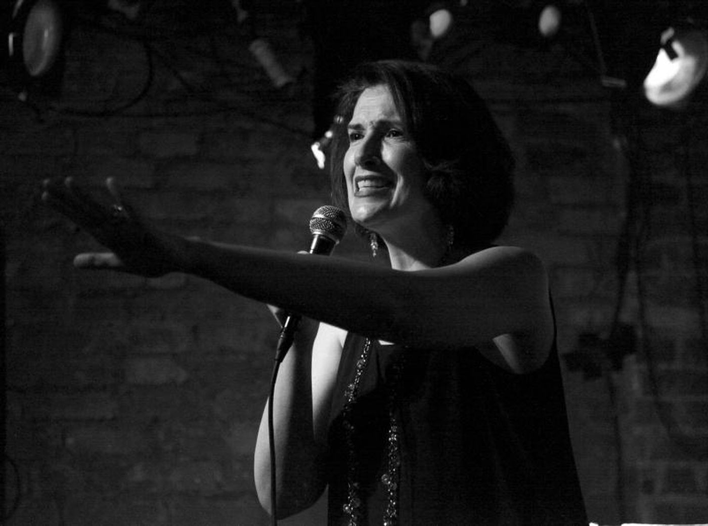 Review: Meg Flather Takes Flight In OUTBOUND PLANE at Don't Tell Mama  Image