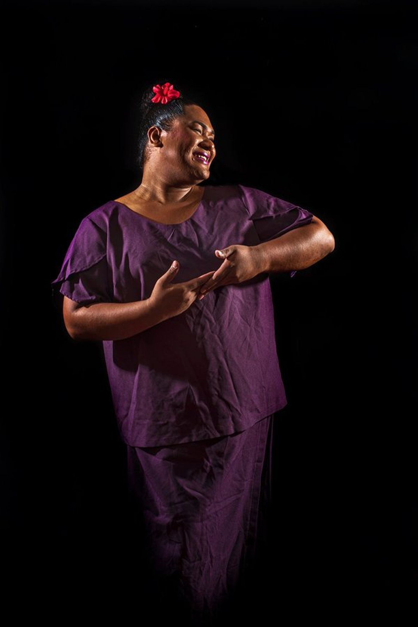 Photo Flash: First Look at WILD DOGS UNDER MY SKIRT at Soho Playhouse Photo Flash: First Look at WILD DOGS UNDER MY SKIRT at Soho Playhouse Image