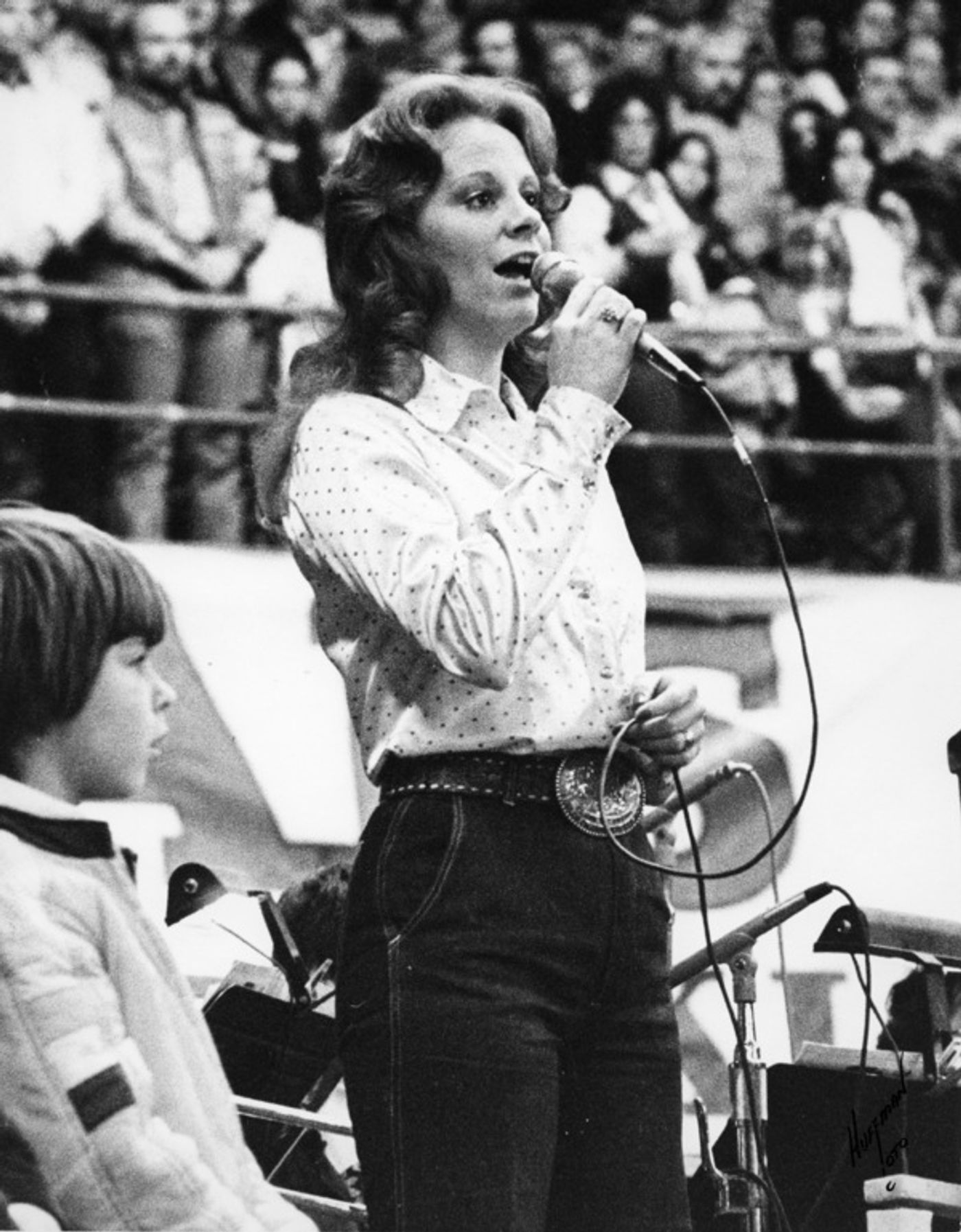 Photo Flash: Reba McEntire's Best Stage Looks! Photo Flash: Reba McEntire's Best Stage Looks! Image