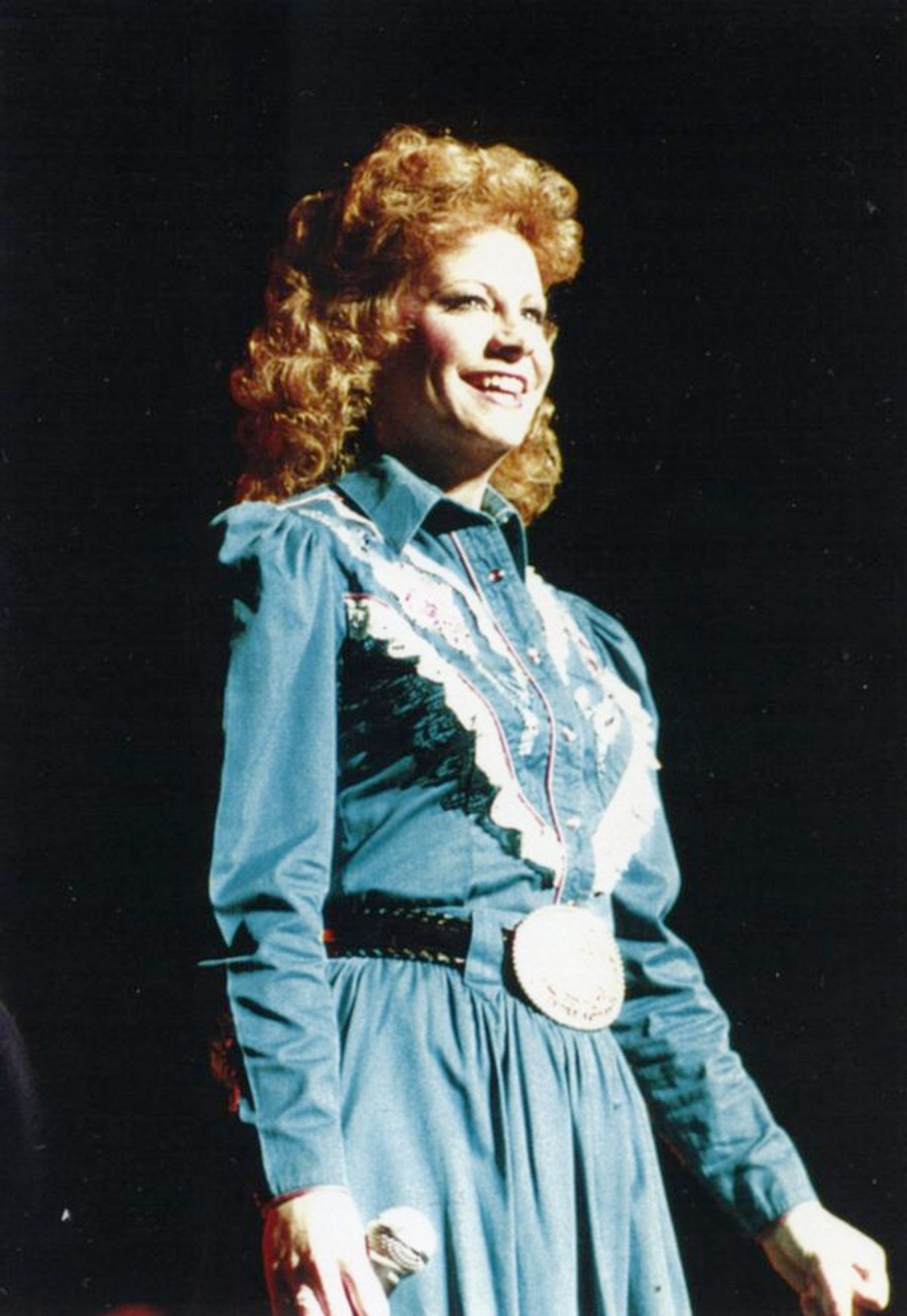 Photo Flash: Reba McEntire's Best Stage Looks! Photo Flash: Reba McEntire's Best Stage Looks! Image