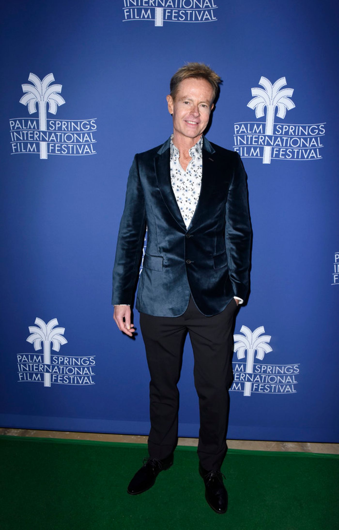 Photo Flash: Jacki Weaver, Drag Queens, and More Attend the World Premiere of STAGE MOTHER at PSIFF  Image