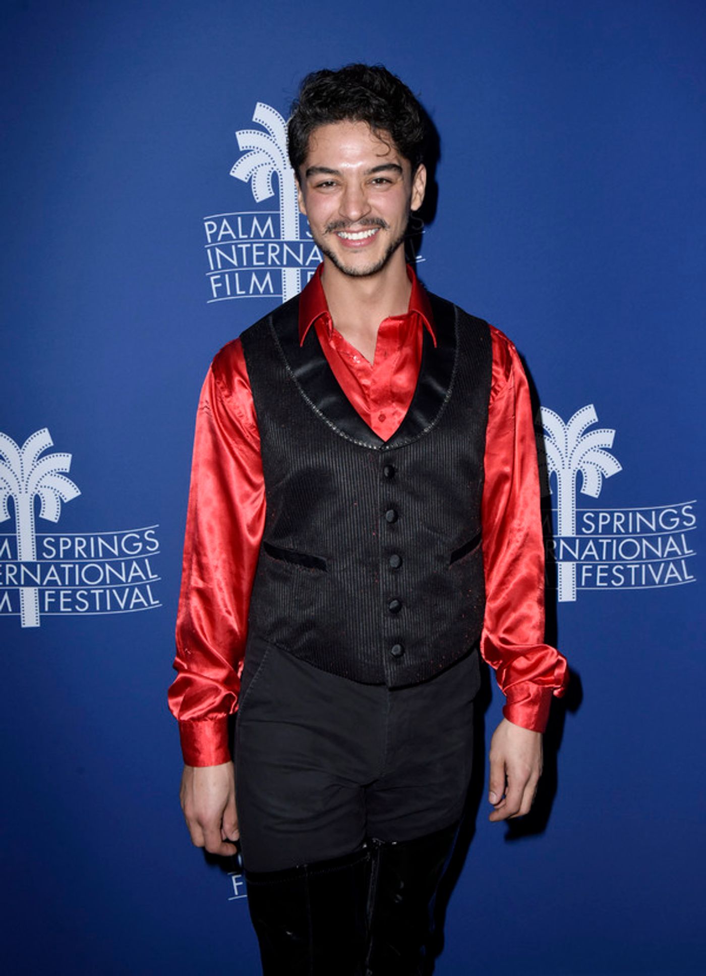 Photo Flash: Jacki Weaver, Drag Queens, and More Attend the World Premiere of STAGE MOTHER at PSIFF  Image