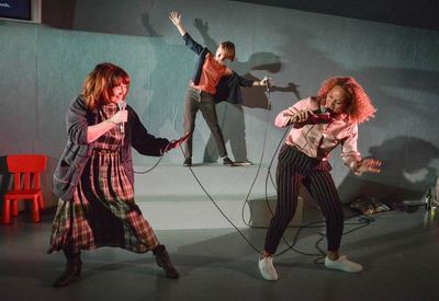 Bryony Hannah, Caroline Faber, Angela Griffin Photo