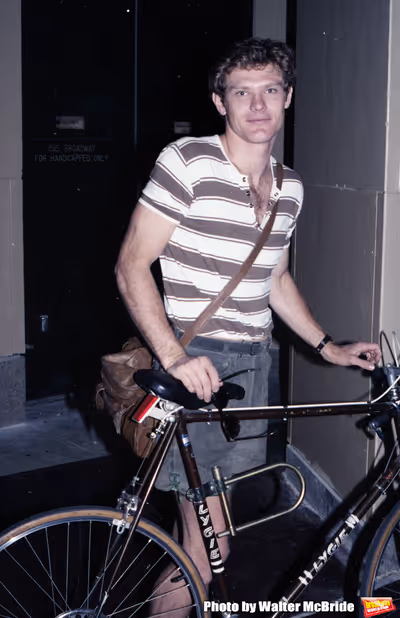 Ken Marshall leaving the Minskoff Theatre after a performance in  â€œWest â€œ Photo
